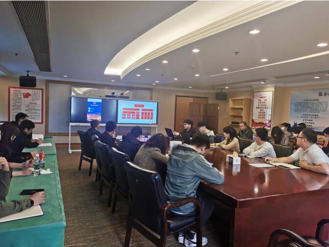 集团组织开展“数字老哥俱乐部”平台使用培训