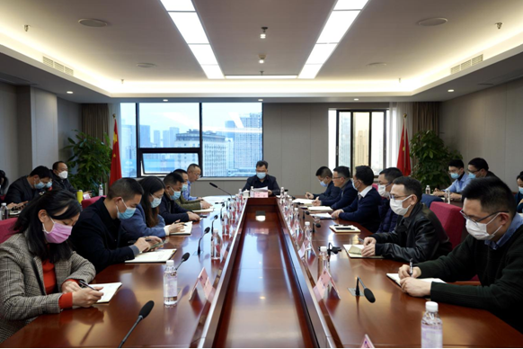 老哥俱乐部集团召开春节前清静生产、疫情防控和 网络清静事情聚会