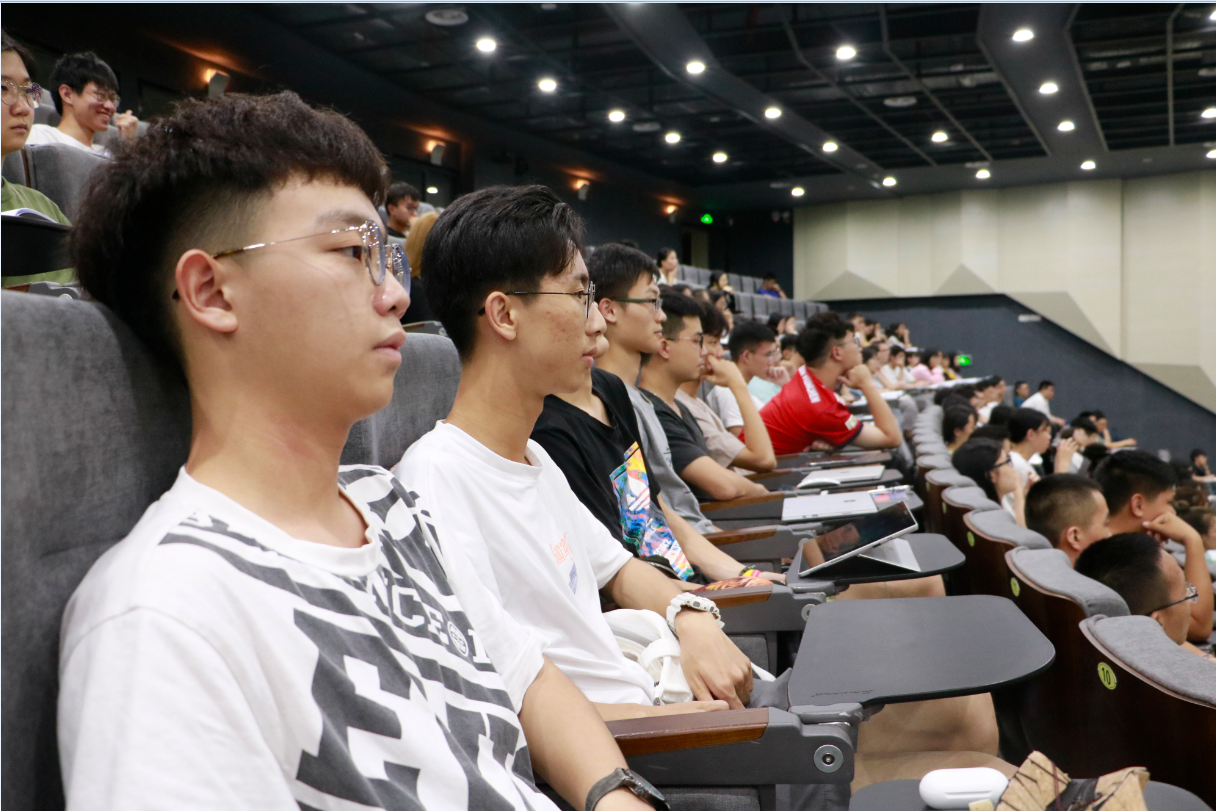 126f9585-ba24-4a2f-8261-ef09cff2cd5b