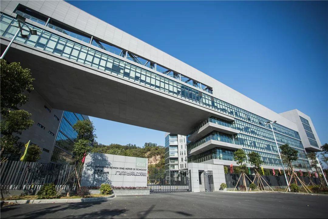 1a4b2dc2-5222-40ea-b915-2e83318175a1