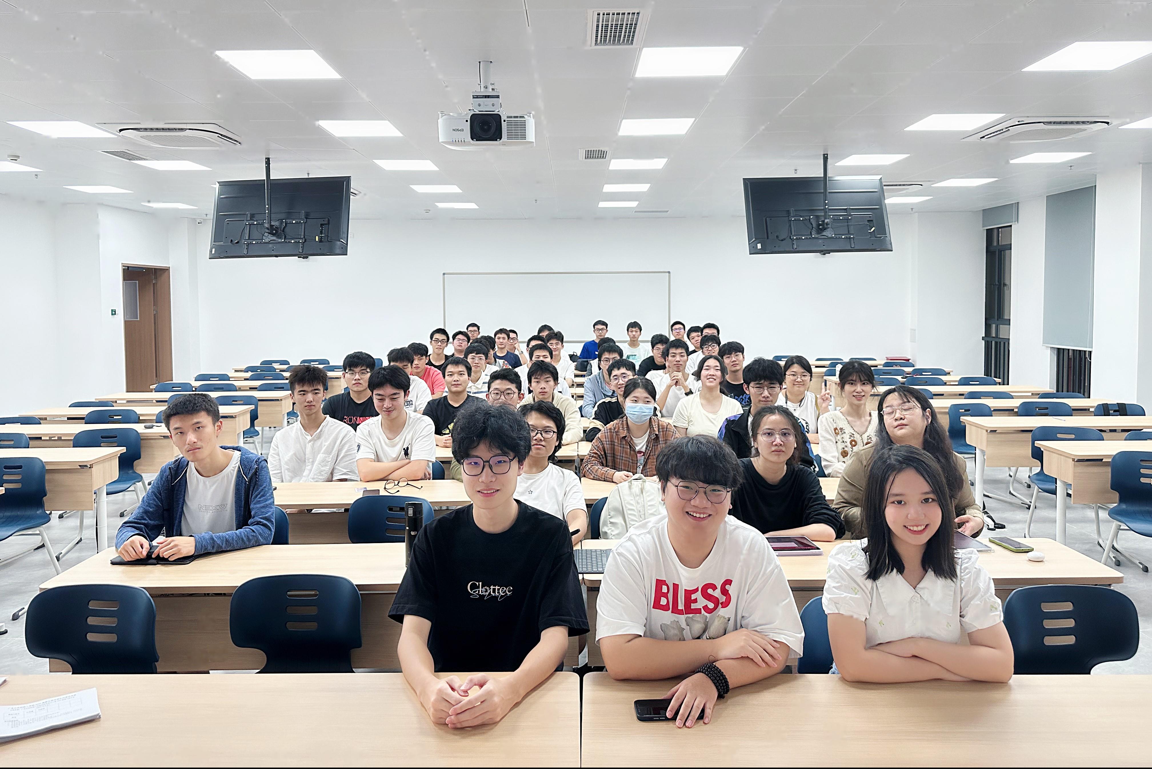 42cddc10-5866-4b52-ab78-913a6b79ffa7