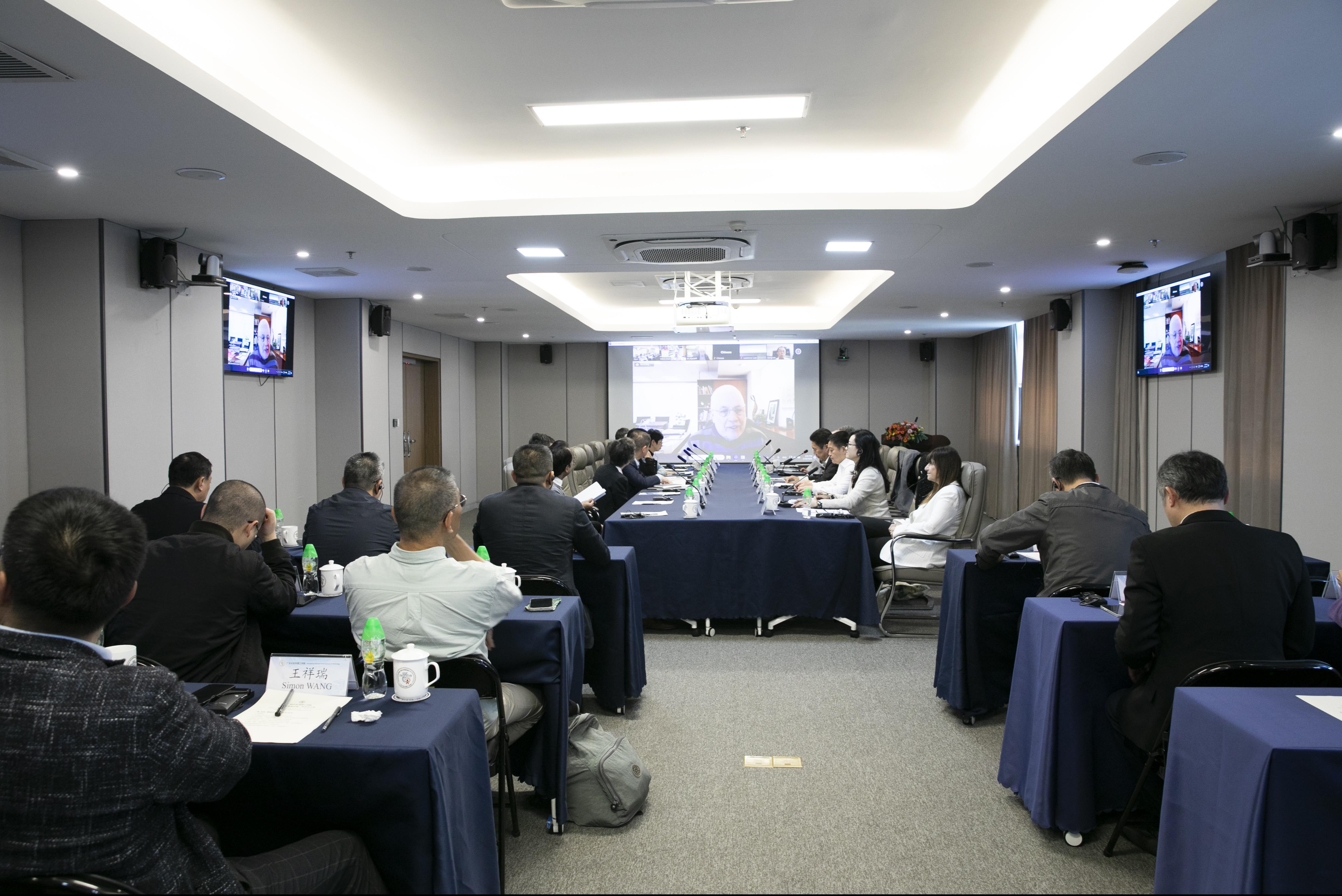 5b385f51-9273-4754-918a-61a8a0ed331e