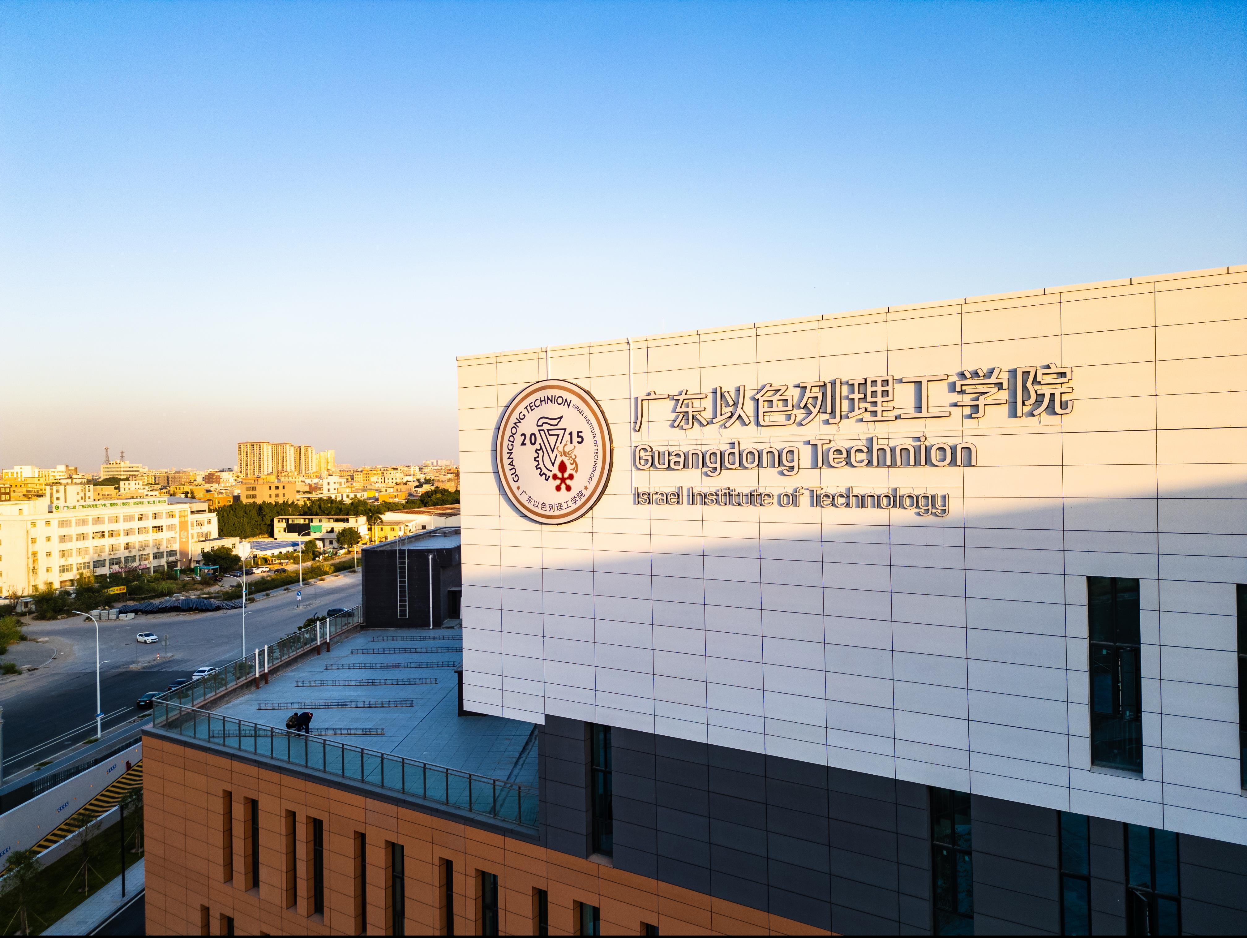 7ce7b66f-642e-485b-8c33-ea5c8646b7d2