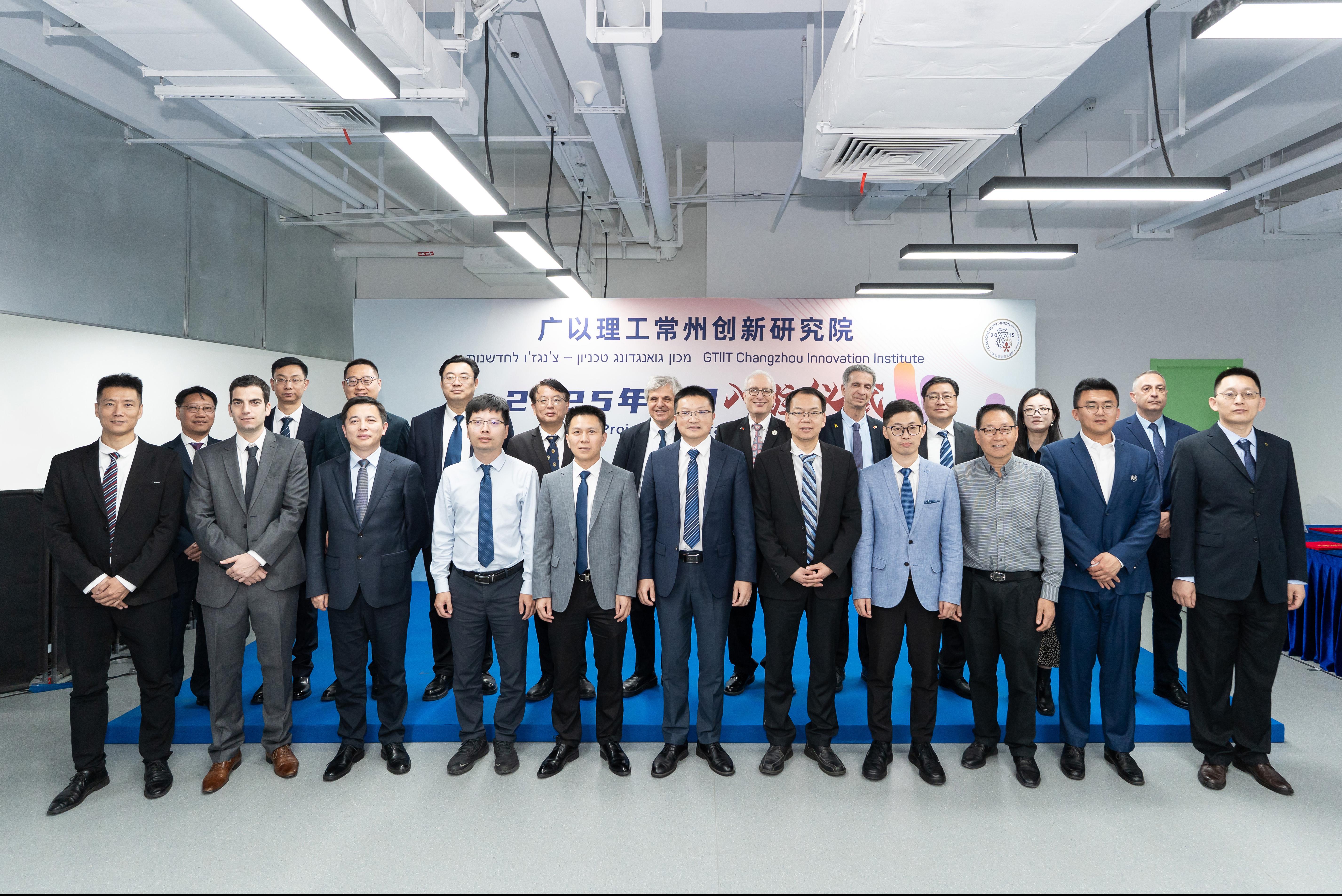 8c41f063-1312-4308-be41-2dd20d751d85