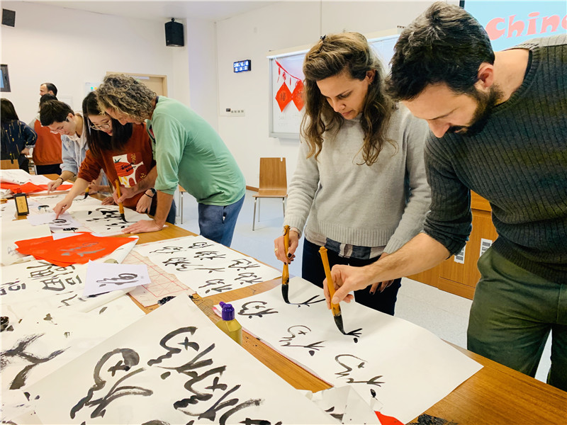 8ee86a83-0b7a-4cdb-9ae6-6c0a21f51470