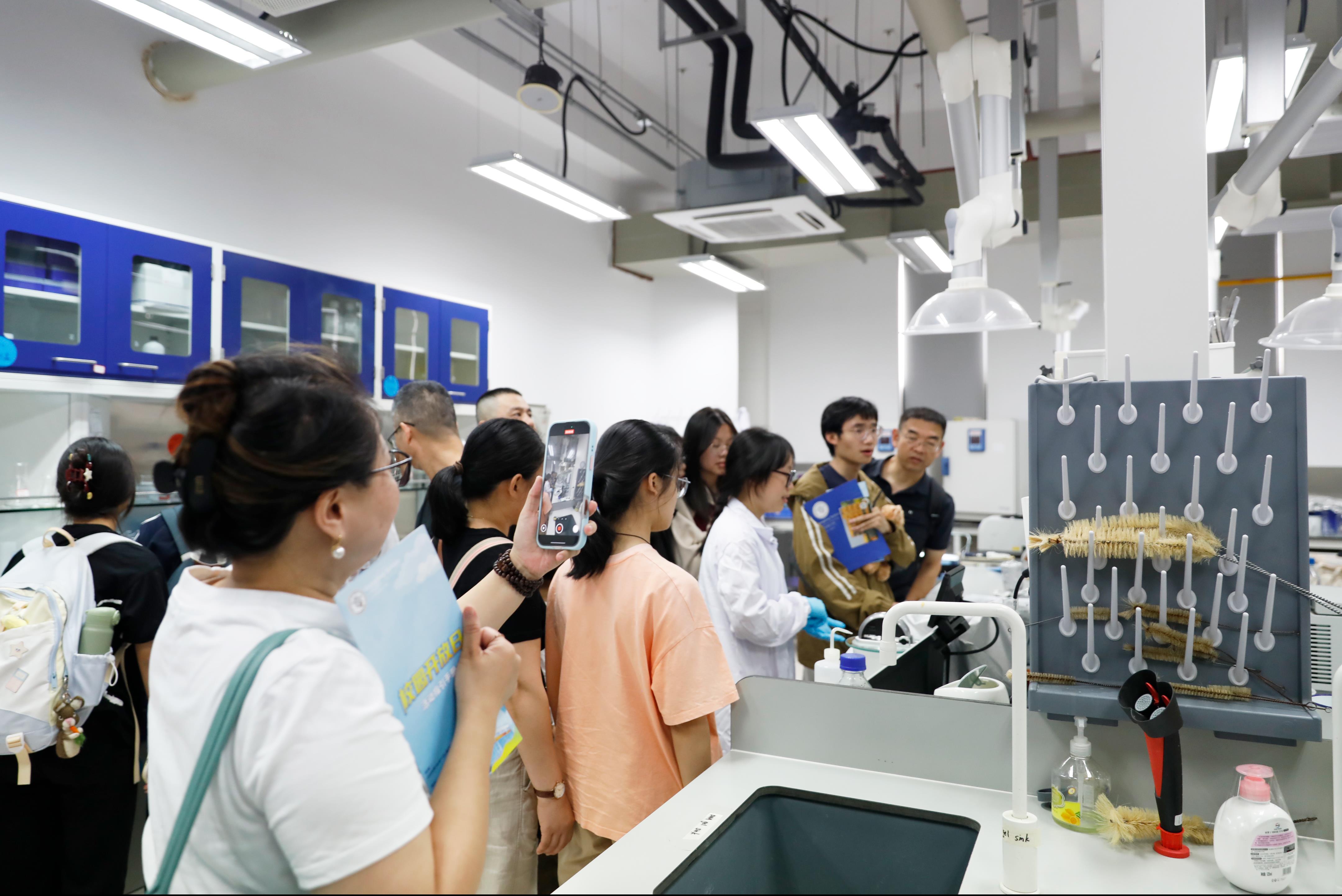 9e8dbe37-178e-4b0e-a585-922d674a70ac