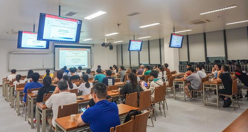 bf9c30c3-5109-4a2a-8b5a-30b180856849