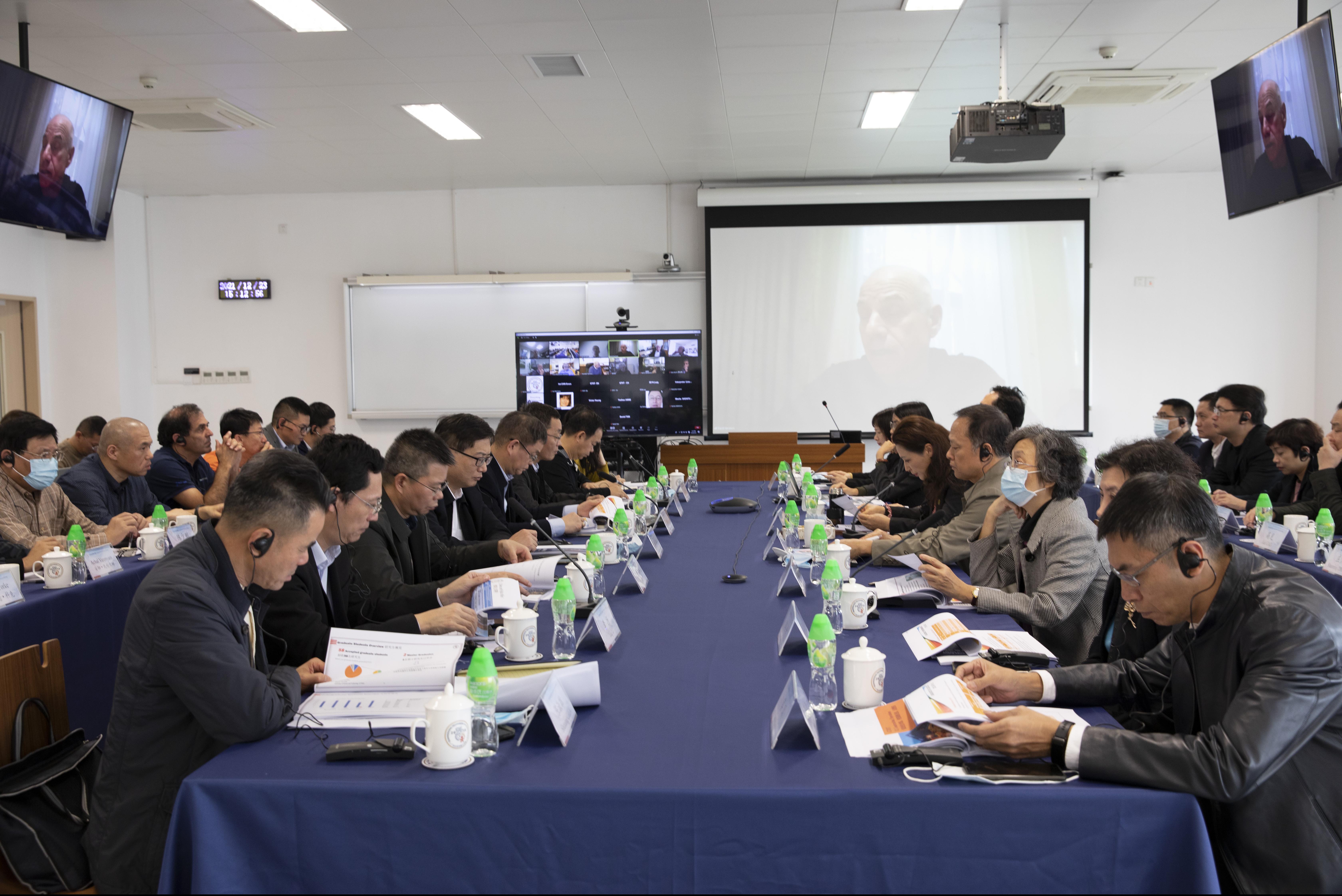 e5213e99-bbc2-4b4a-b906-aff1c22ced78