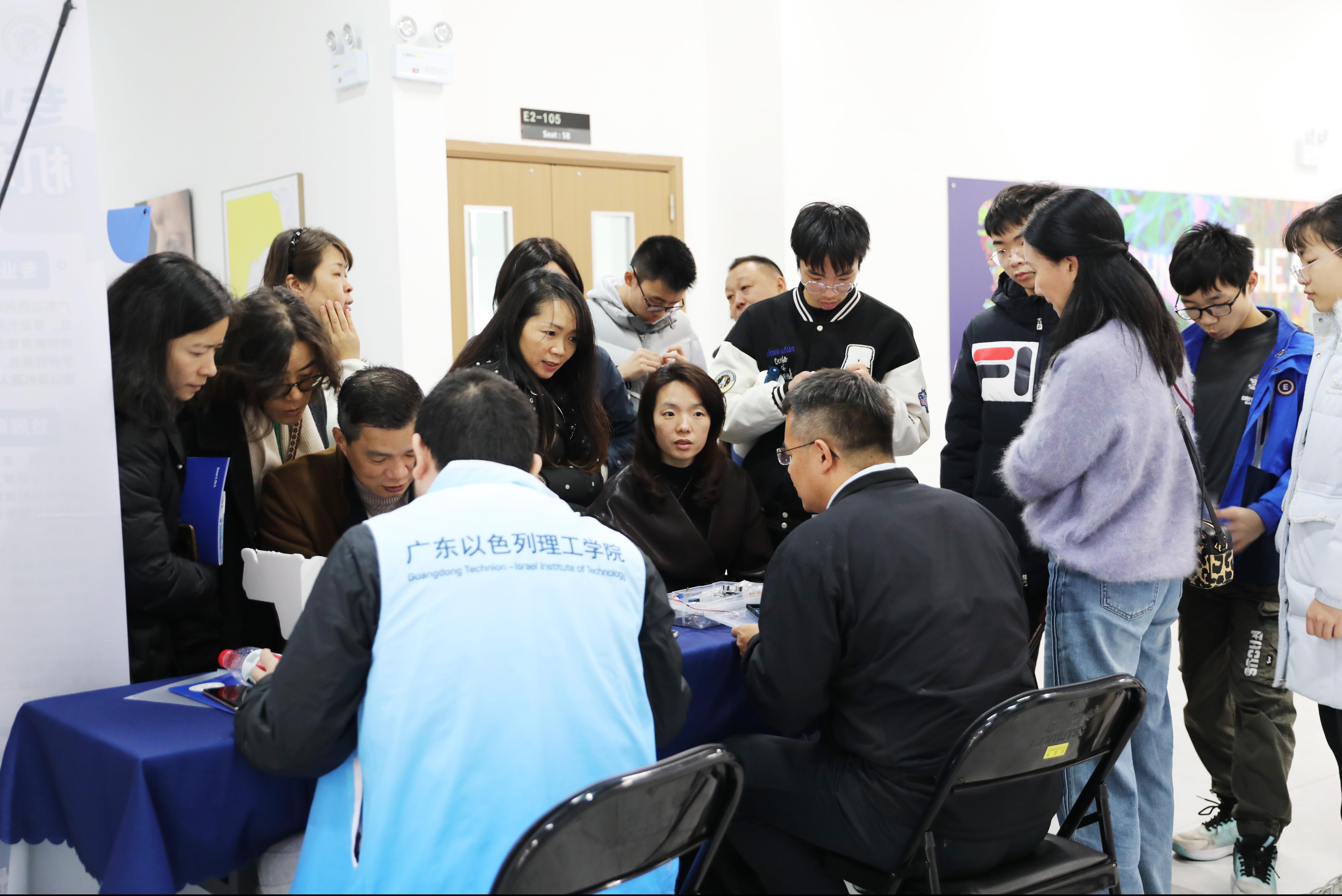 f9d83ba3-f5ab-4d96-a7f3-d5a68f48a060