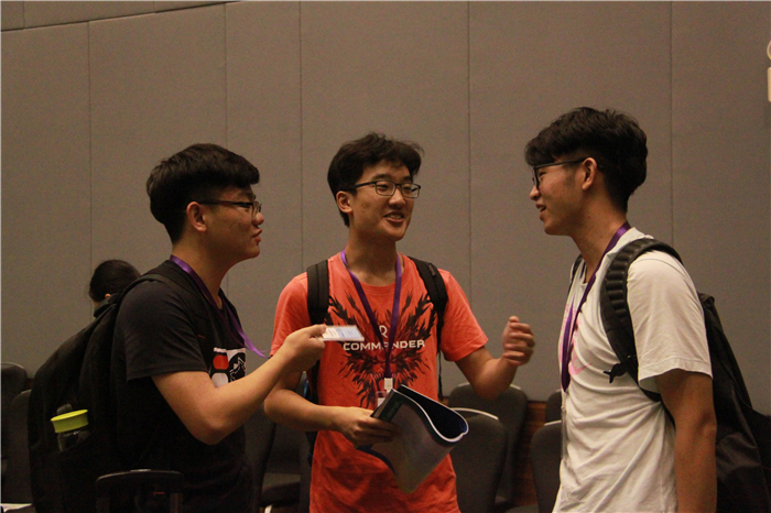 ������-�����й���½����λӪԱ�������˷ܵط�������������.JPG