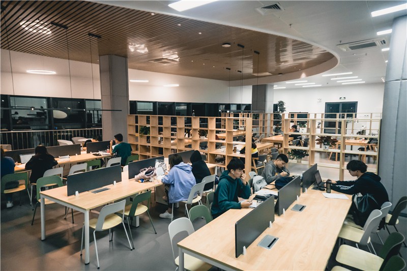 6374362786396691958135744 6374362786396691958135744