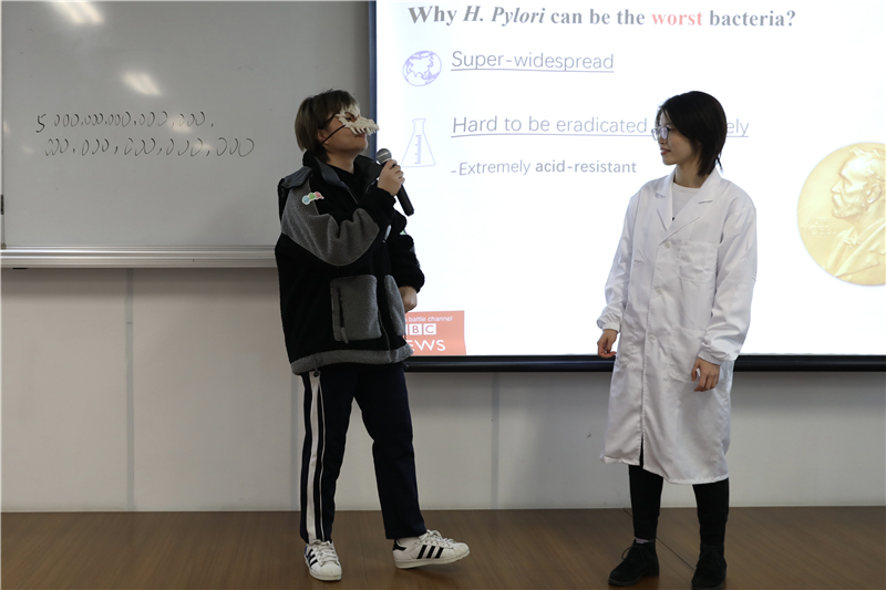 6374716670599220557140889