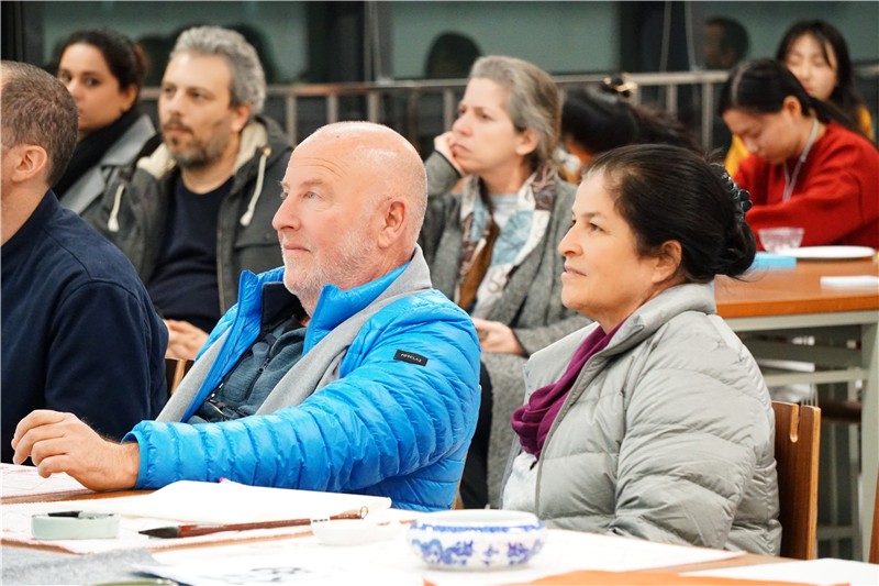 6374857411741755224236475