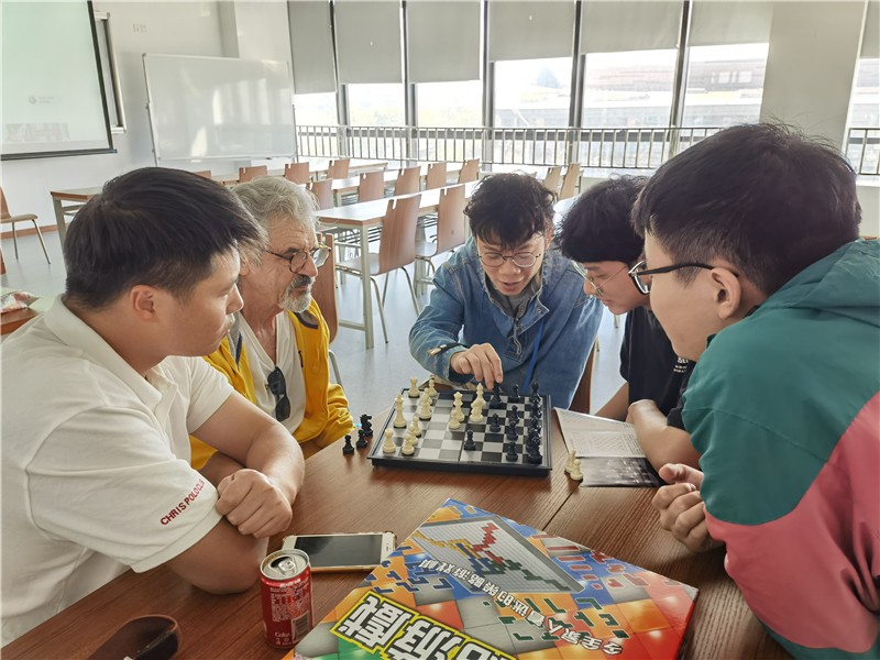 6374926834370512866373020