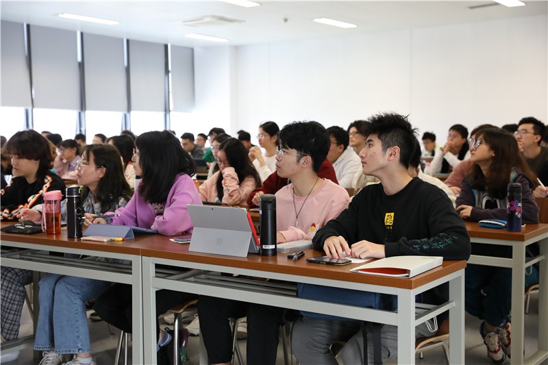 6375045233136368287474125