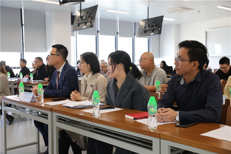 6375330474811435814765563