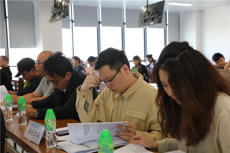 6375330474818937132508133