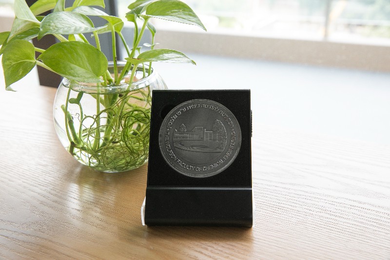 6376107614070683936895808 6376107614070683936895808