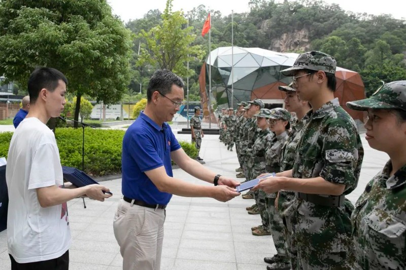 6376349572676364894163101