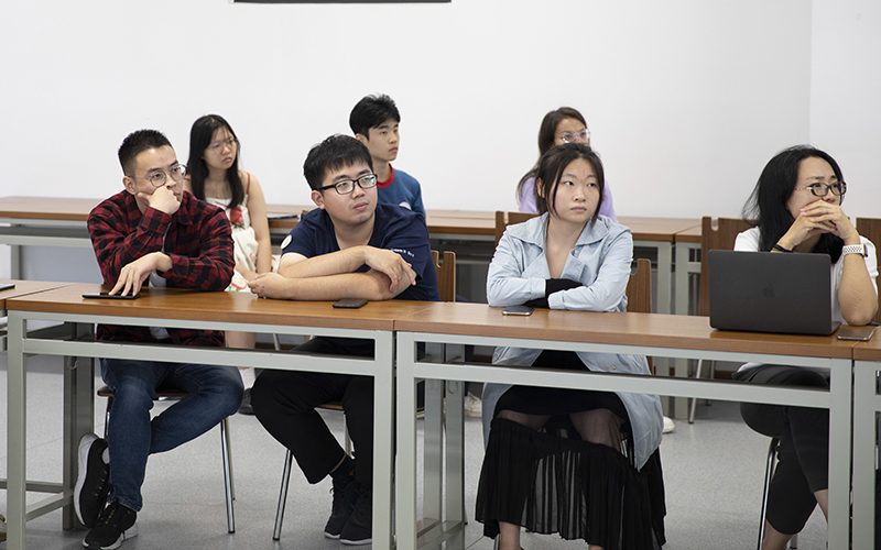 6377256652740864128553459