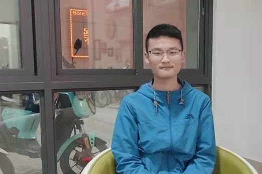 Wang-2.jpg Wang-2.jpg