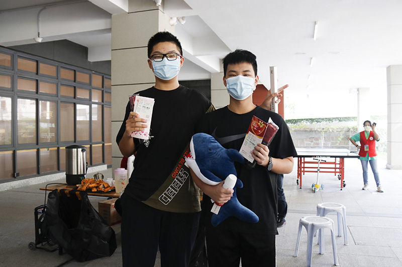 6377380239858009891397596 6377380239858009891397596