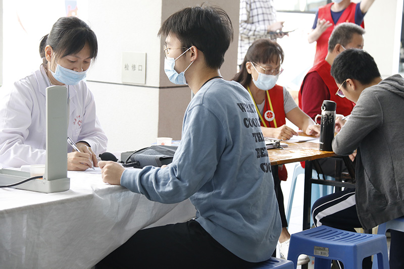 6377380239875199912683209 6377380239875199912683209