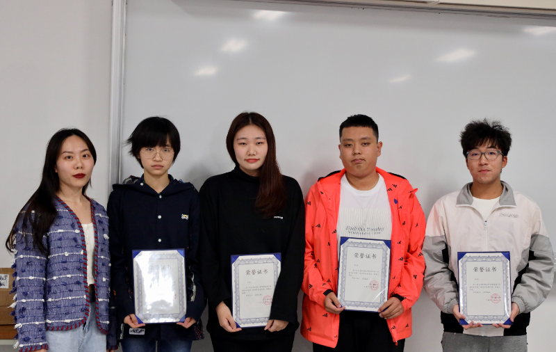 微信图片_20211125111422.png 微信图片_20211125111422.png