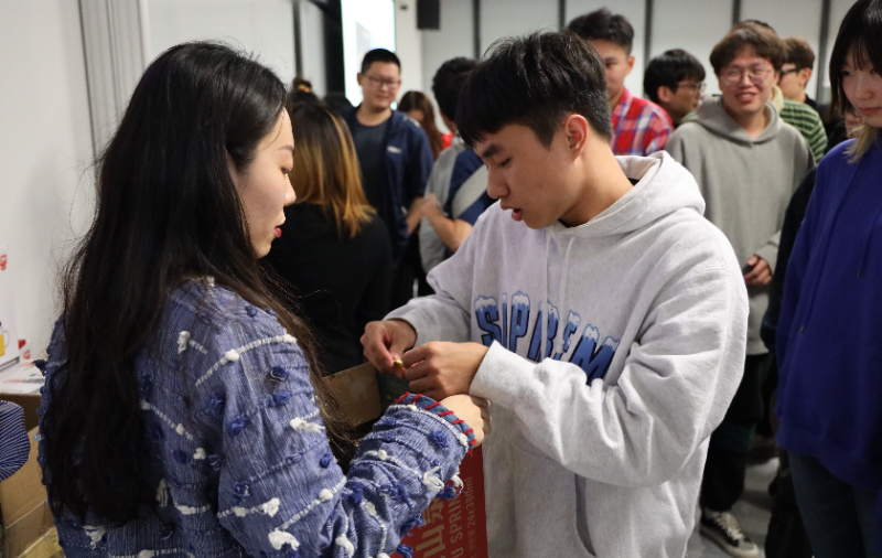 BO3A7040.png BO3A7040.png