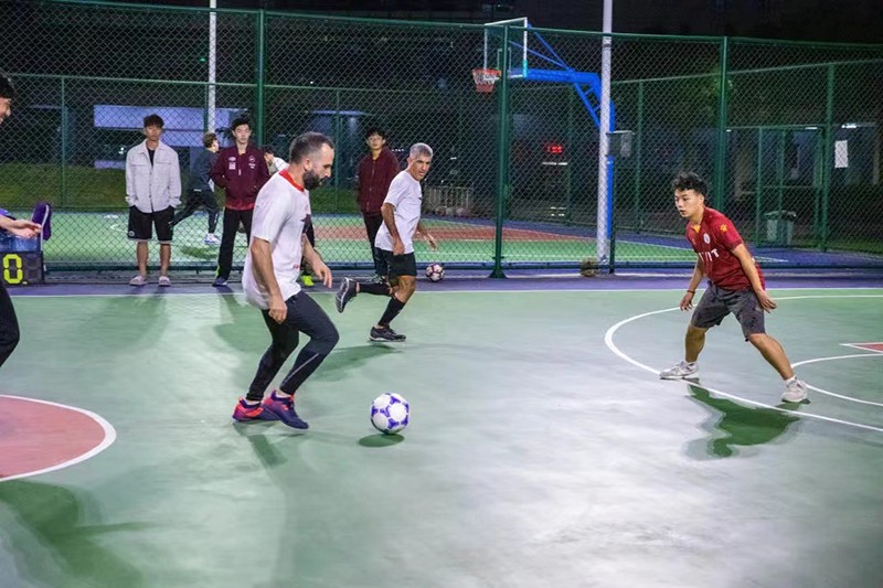 6377707781434350753999947 6377707781434350753999947.jpg