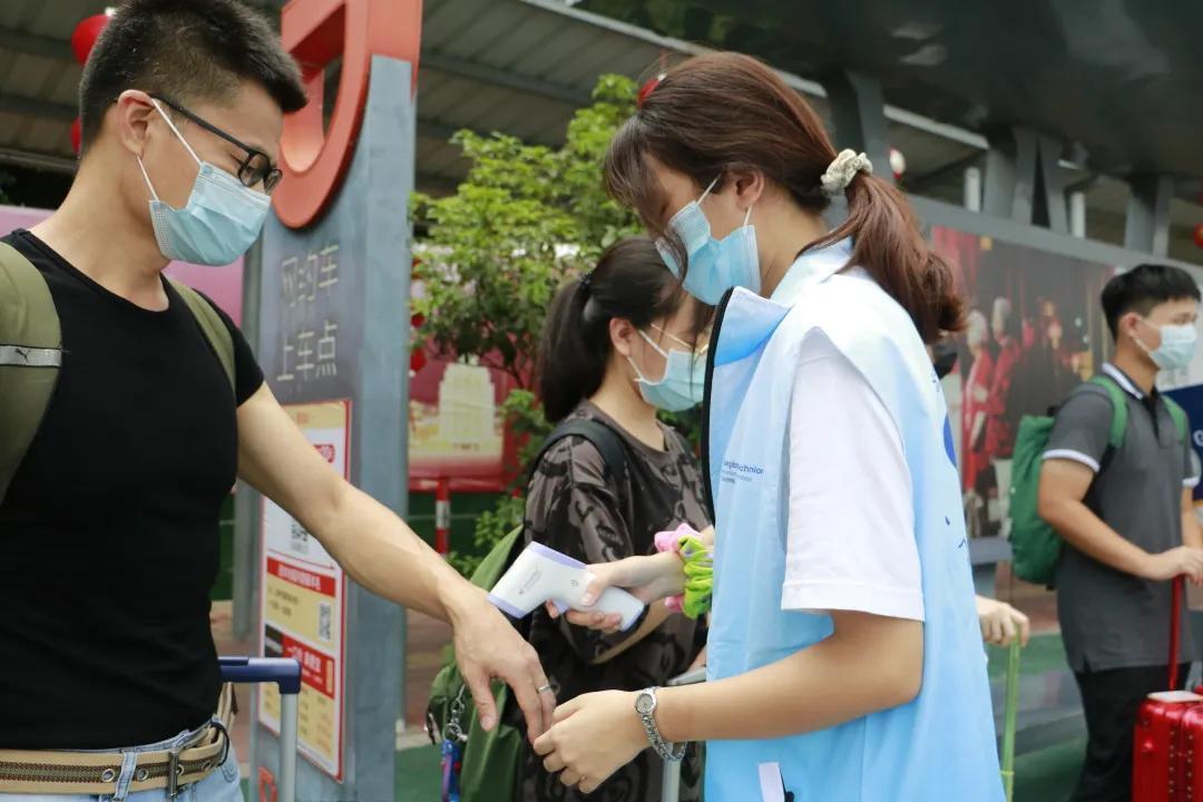 6377768715639244832472981