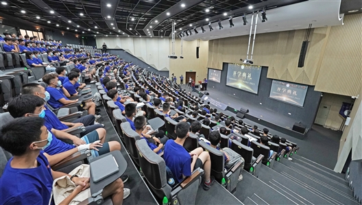 6377775055308271003079200