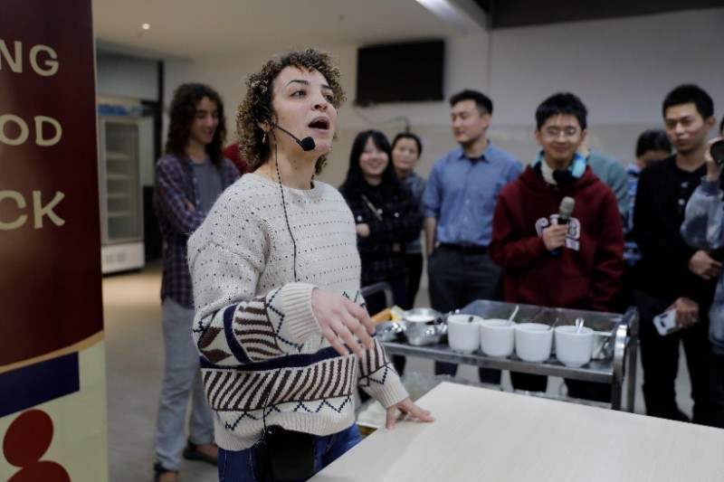 6378018750338243225405583