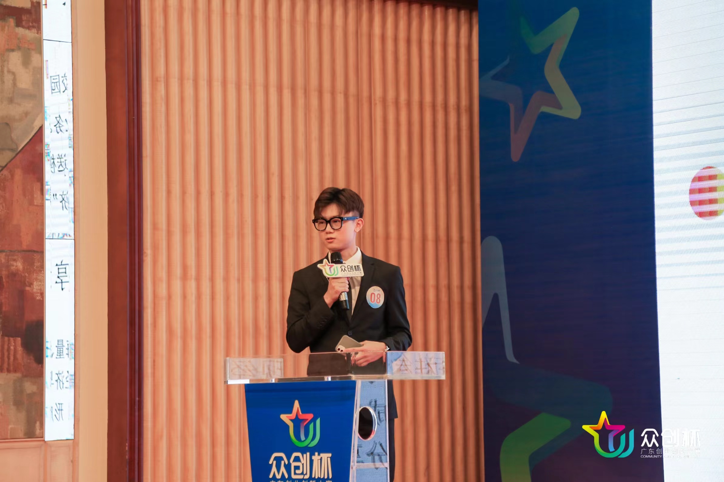 f47bf42d76902af7dfaa7ada47e056a6_.jpg f47bf42d76902af7dfaa7ada47e056a6_.jpg