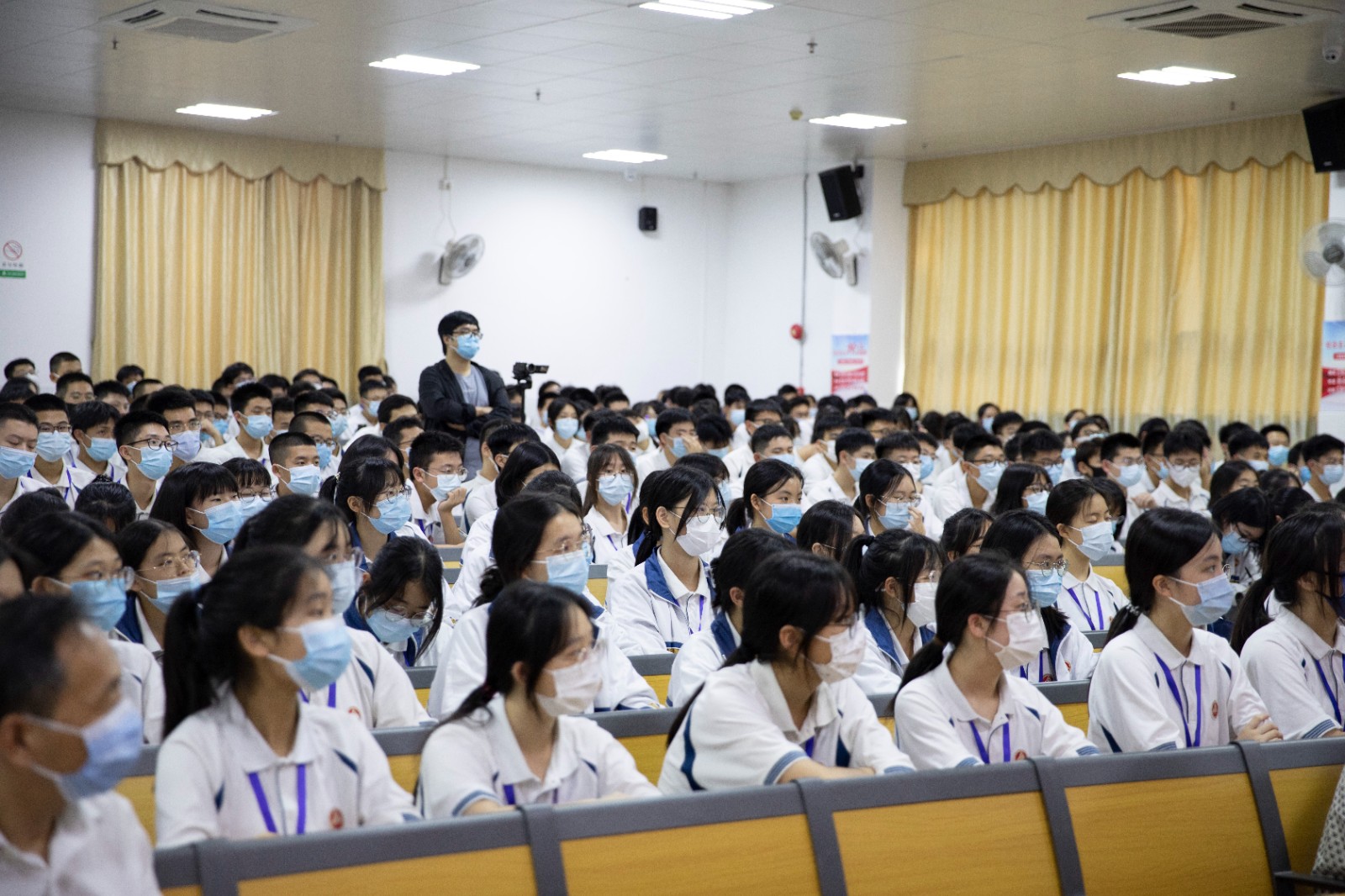 6378648395521818517830625