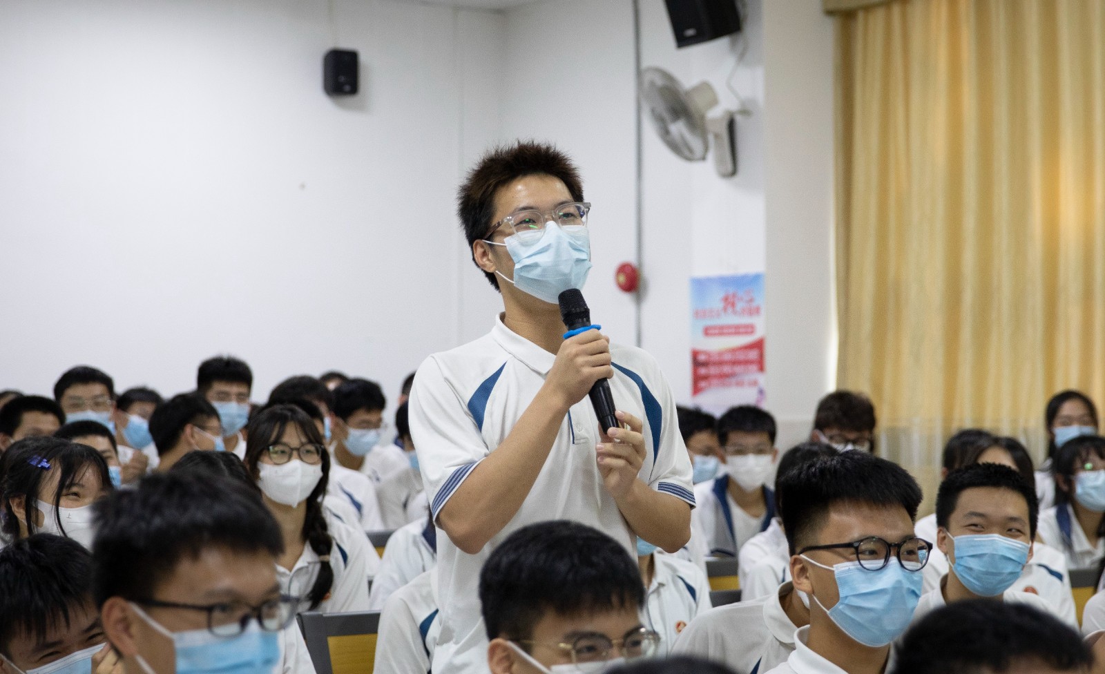 6378648395672049132088883