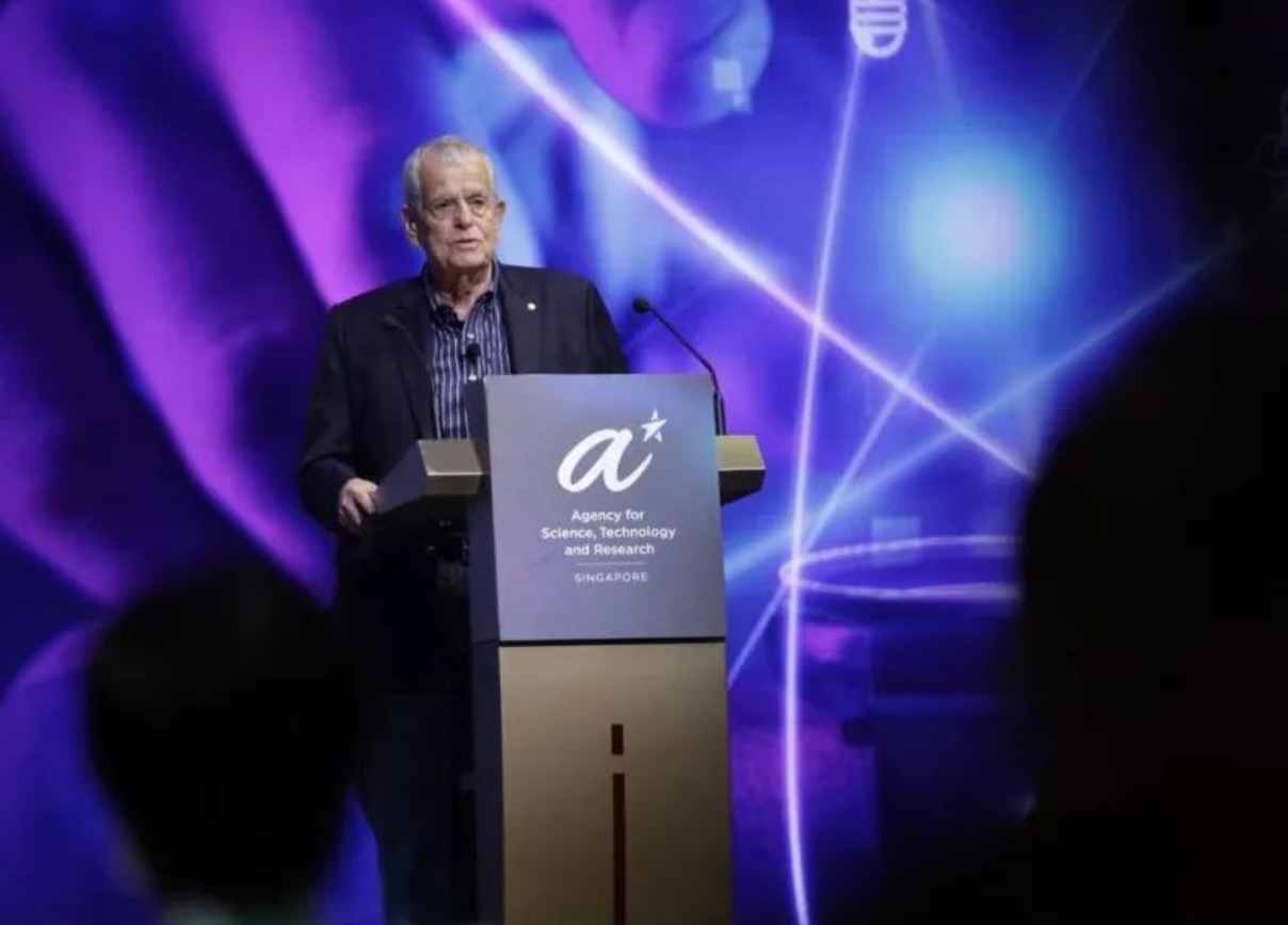 6378768736280670775804946