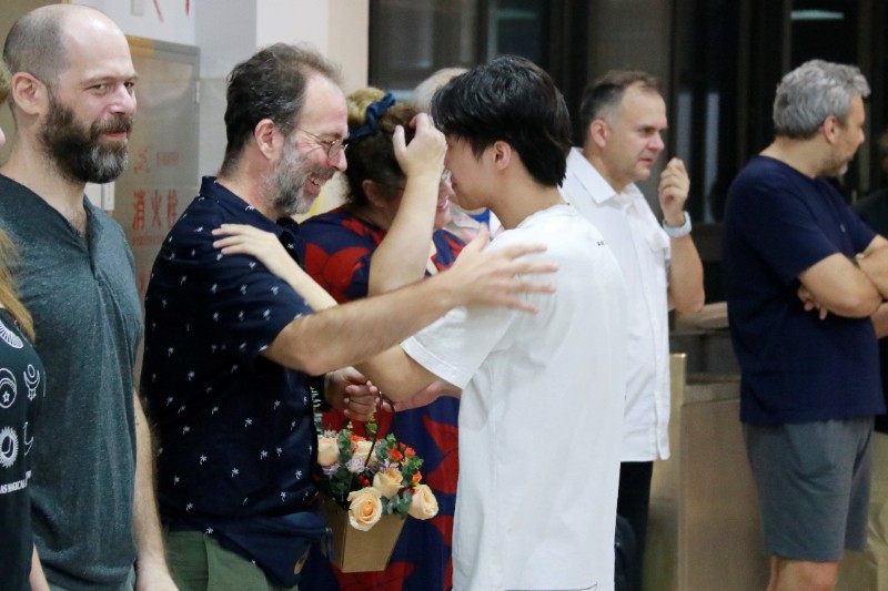 6379987331870518036826048