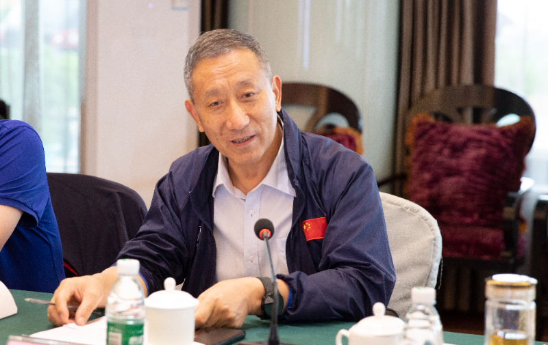 _16A2411.jpg _16A2411.jpg