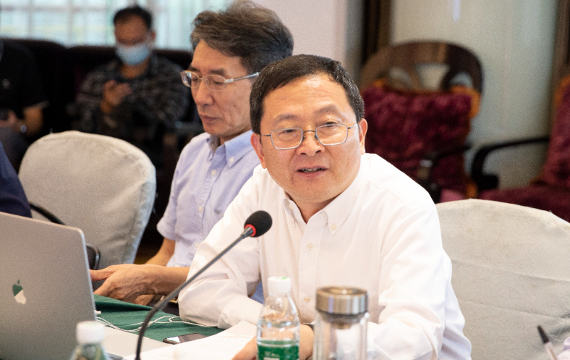 _16A2424.jpg _16A2424.jpg