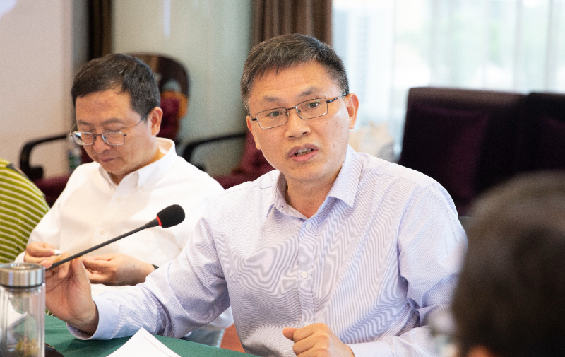 _16A2441.jpg _16A2441.jpg