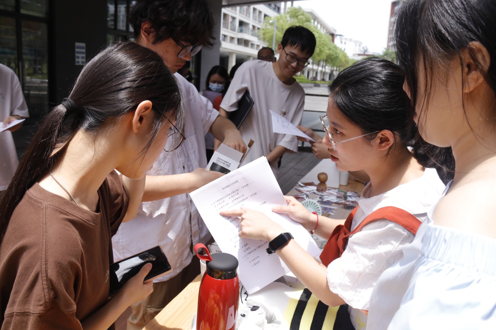 6382105511455761965014296