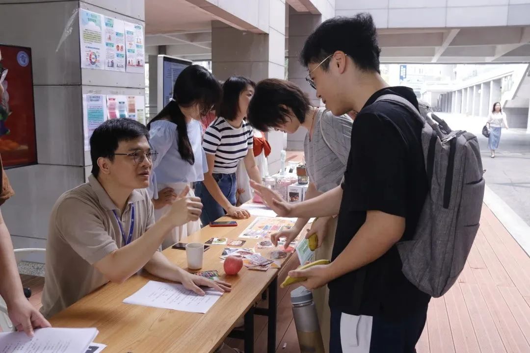 6382105588310554221342799