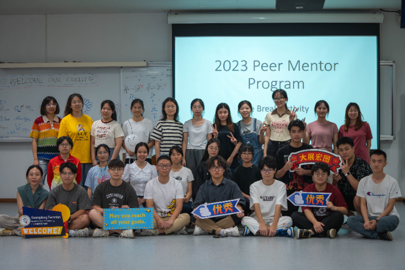 Peer Mentor Group Photo.jpg