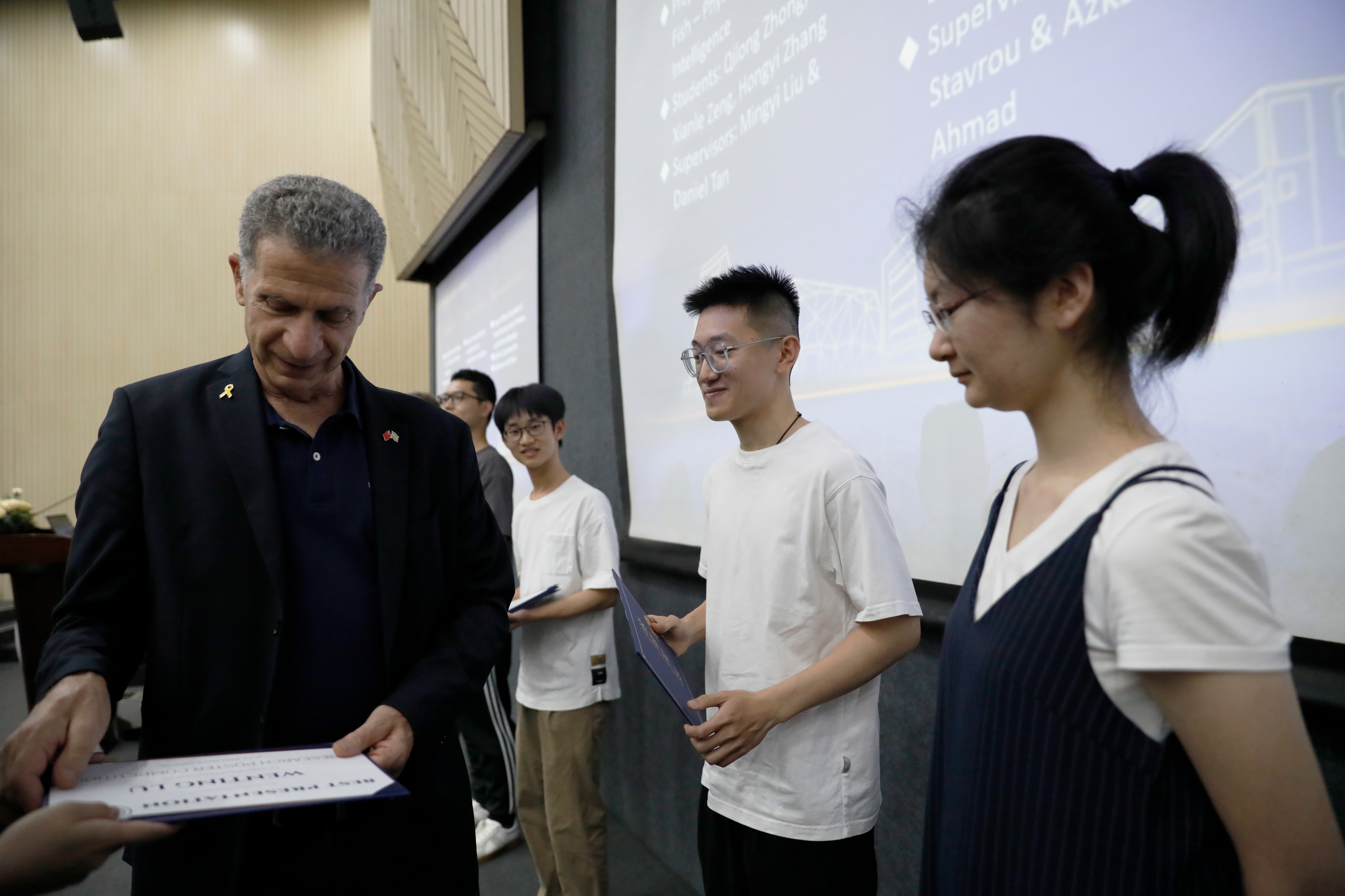 _16A9740.jpg _16A9740.jpg