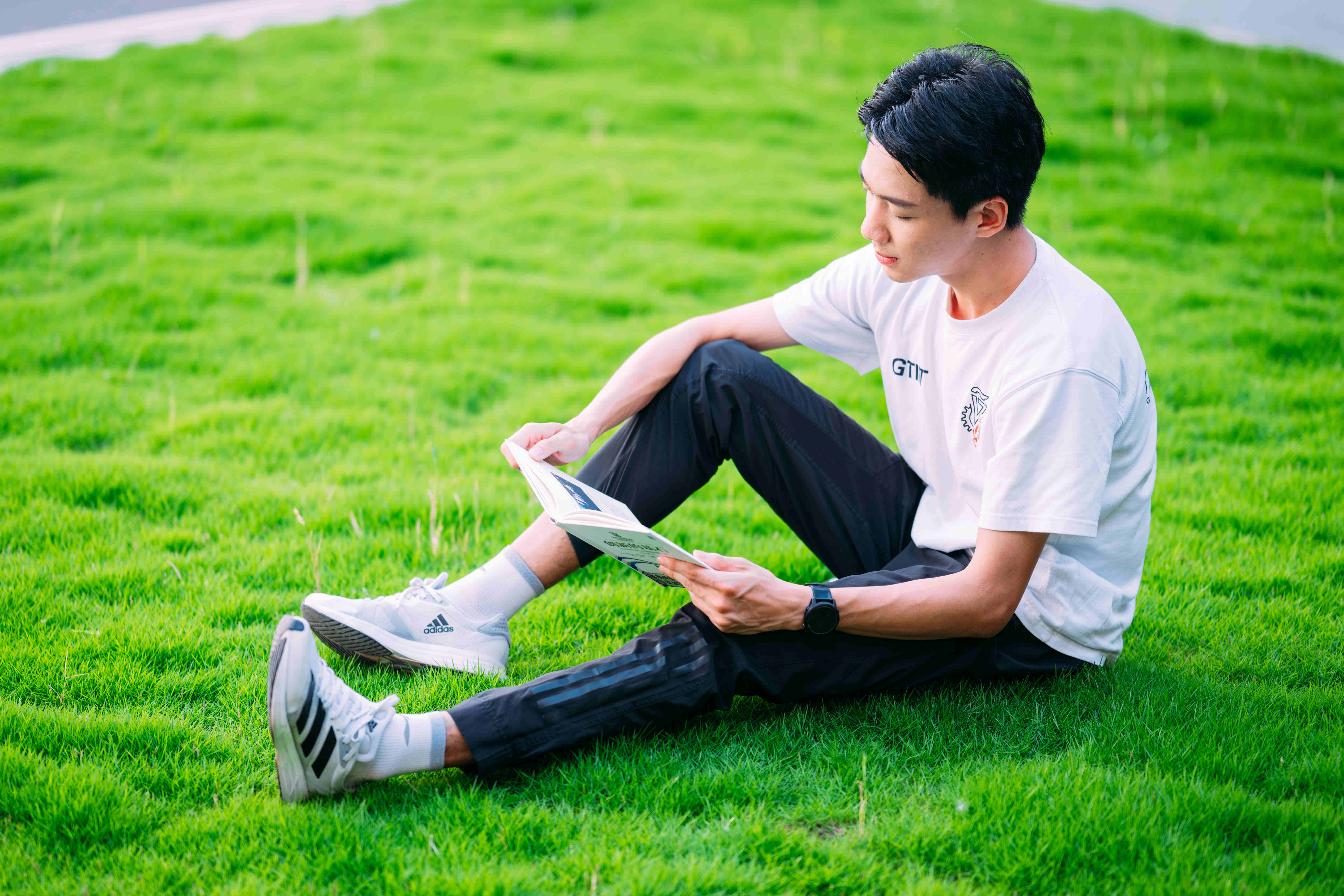 YHJ_2809_¸±±¾.jpg YHJ_2809_¸±±¾.jpg