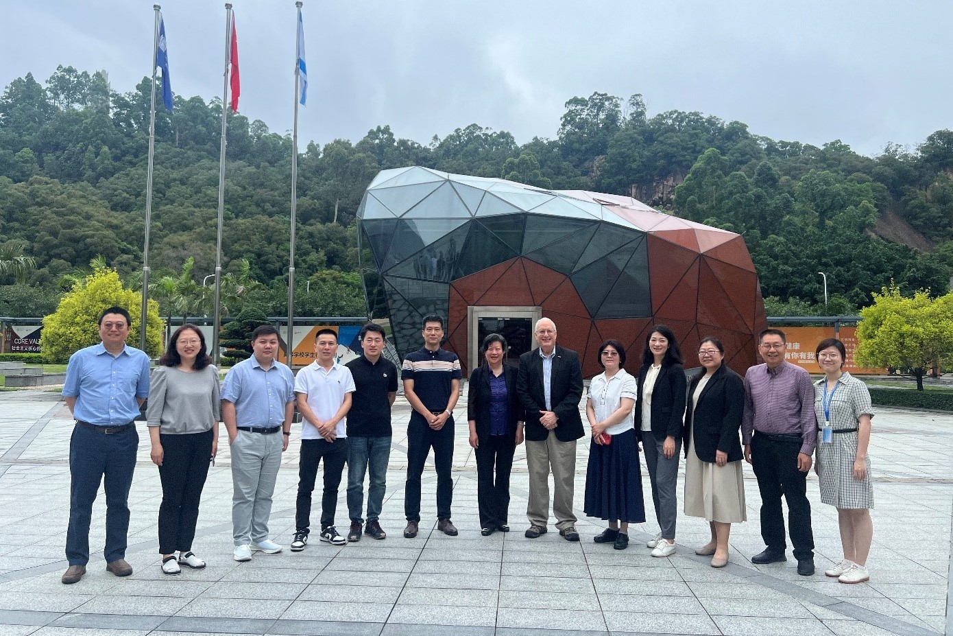 网站封面.jpg 网站封面.jpg