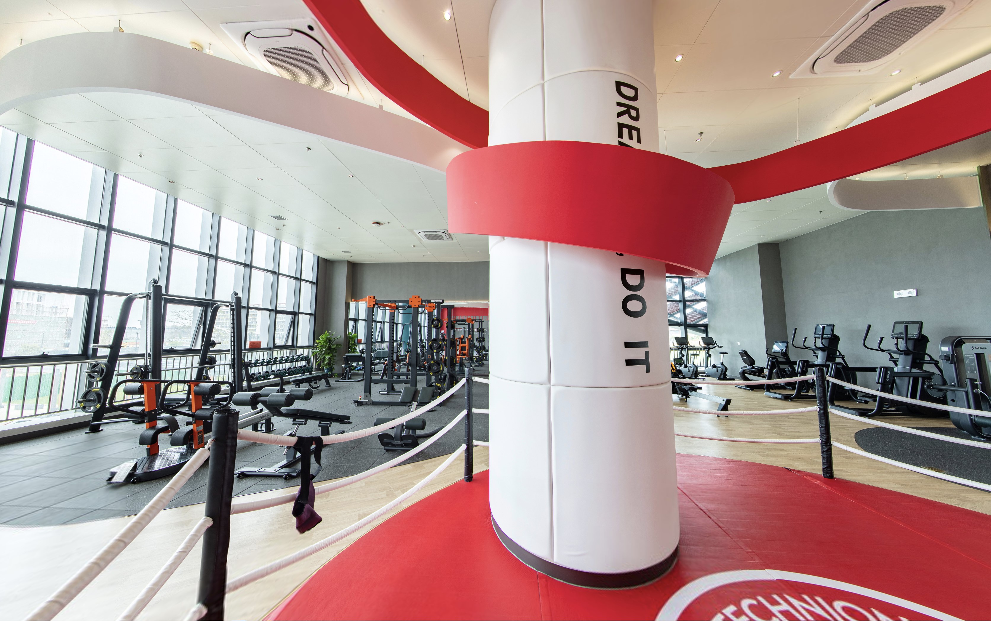 屏幕截图 2024-08-01 152909.jpg 屏幕截图 2024-08-01 152909.jpg