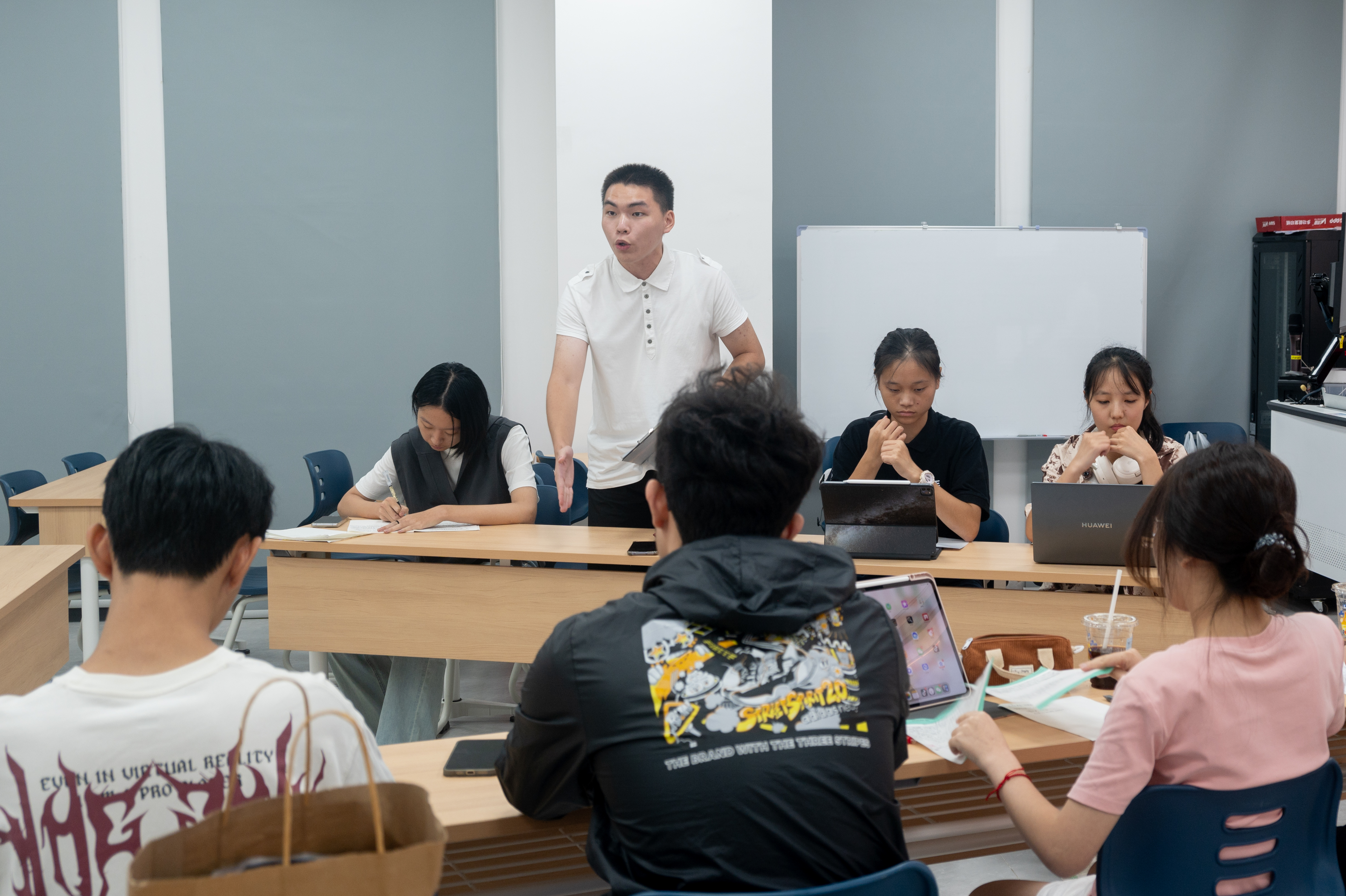 MXJ_1226.jpg MXJ_1226.jpg