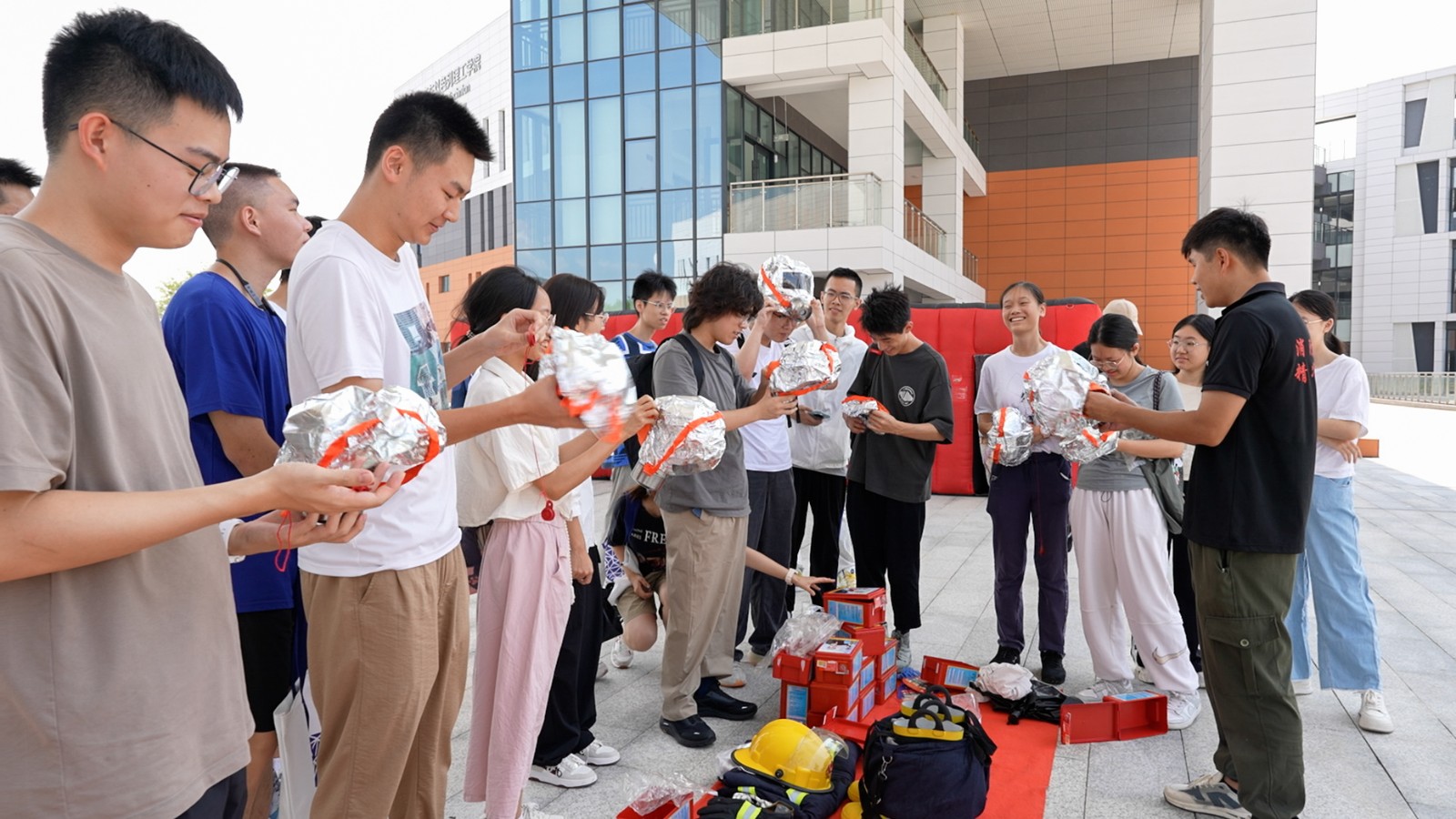 6386898842862224809761959